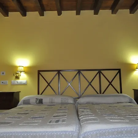 Otel Asador De Casa Albardonedo