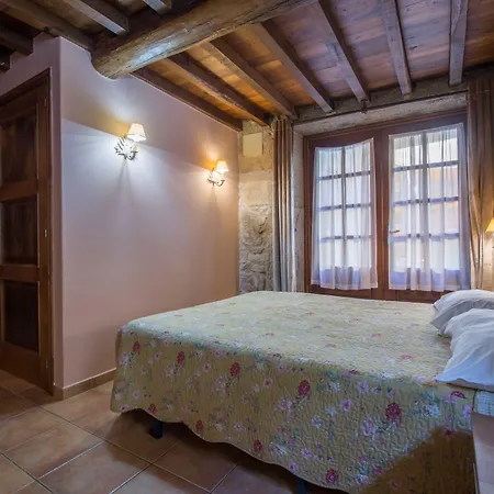 Otel Asador De Casa Albardonedo