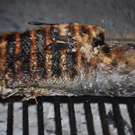 Asador De Casa Albardonedo 2* Roxos