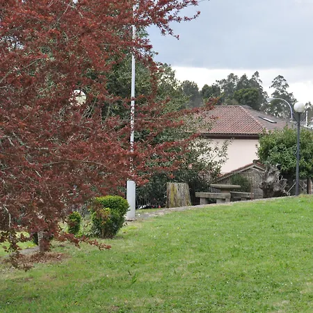 Asador De Casa Albardonedo Hotel 2*