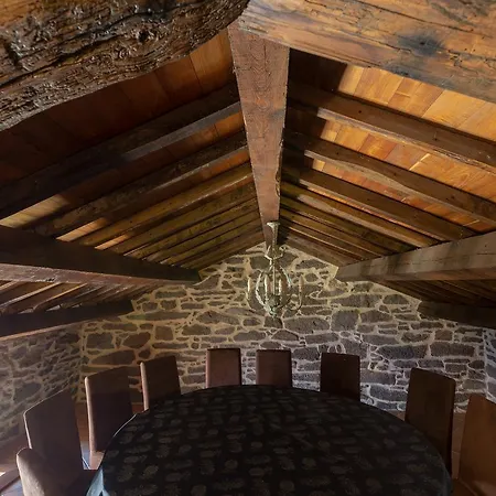Asador De Casa Albardonedo Roxos