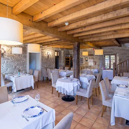 Hotell Asador De Casa Albardonedo 2*