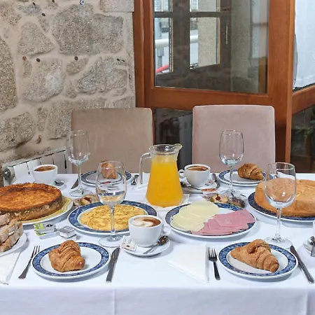 Hotell Asador De Casa Albardonedo Roxos
