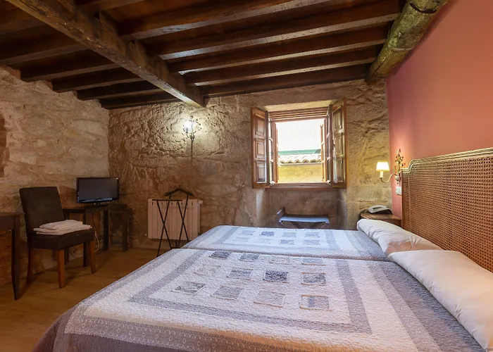 Asador De Casa Albardonedo ホテル